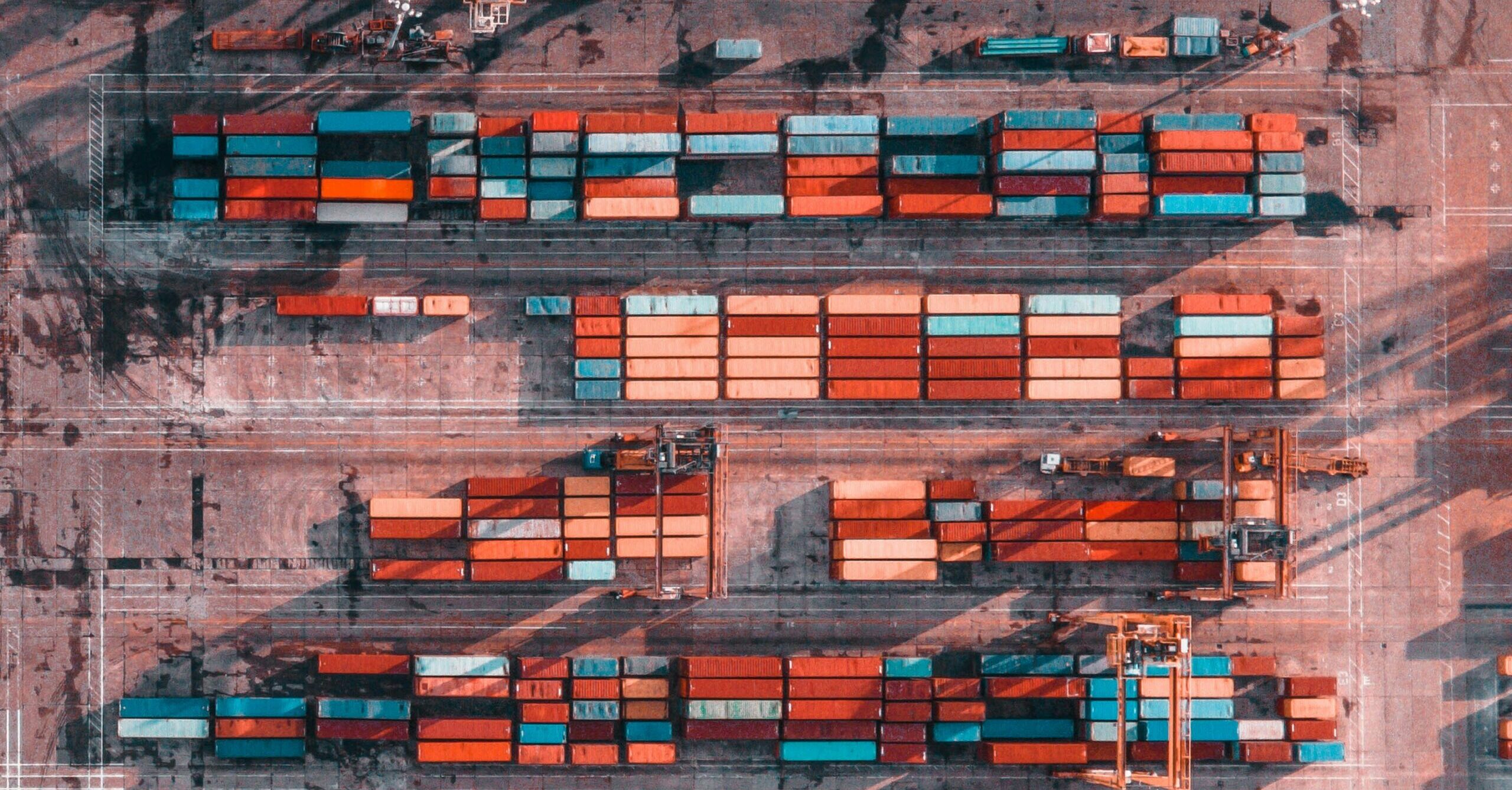 Portaria Coana nº 187/2026 e Instrução Normativa RFB nº 2.318/2026 reformulam o Programa Brasileiro de Operador Econômico Autorizado (OEA)